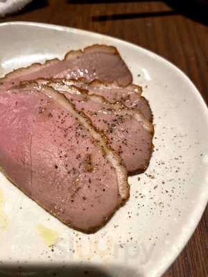 立飲みビールボーイ