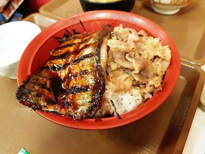 すき家 幡ヶ谷駅前店