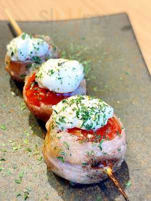 鳥光國 秋葉原アキバトリム店