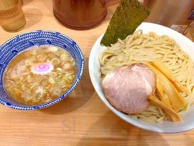 舎鈴 有楽町新東京ビル店