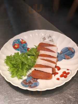 長浜鮮魚卸直営店 博多 魚助 丸の内店