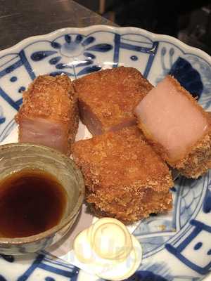 長浜鮮魚卸直営店 博多 魚助 丸の内店