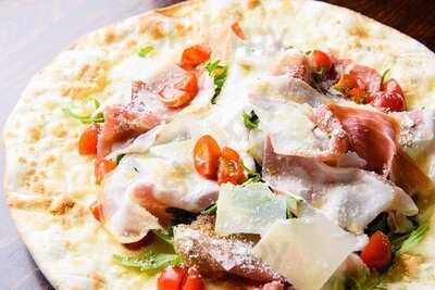 ピッツェリア ラブォナヴィータ