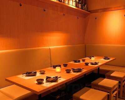 日本酒原価酒蔵 秋葉原店