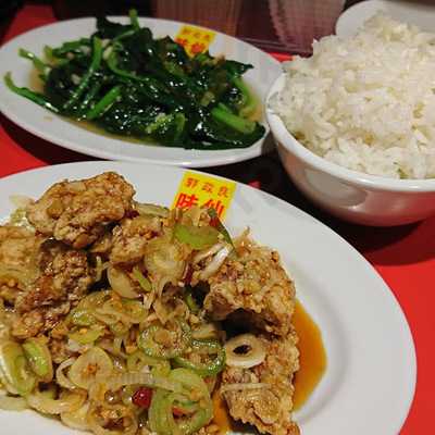 郭 政良 味仙 東京神田西口店