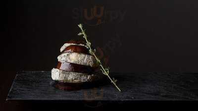 Grapes Omotesando  Cheese & Chocolate