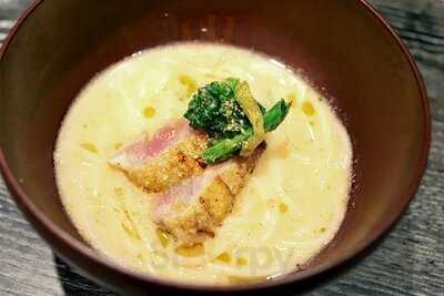 焼き鳥とワイン 源