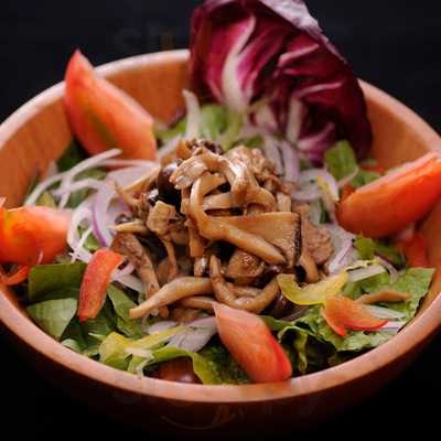 丸の内ディンドン 帝劇店