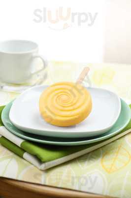 カナザワ アイス 原宿竹下通り店