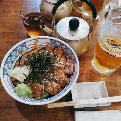 磯丸水産 神田北口店