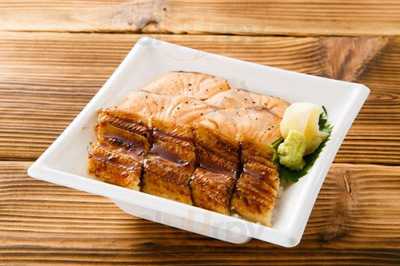 磯丸水産 神田北口店