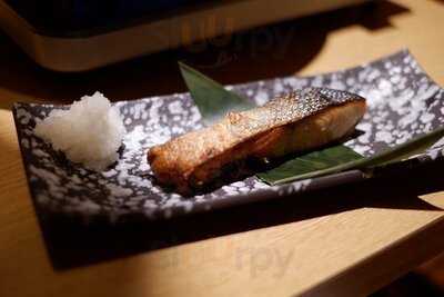 越後酒房 八海山 お茶の水店