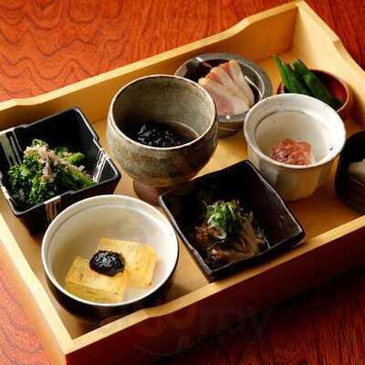 雷門き介 神保町店