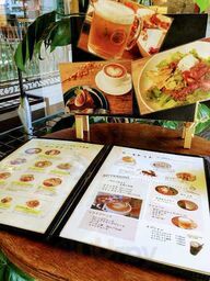 東京アパートメントカフェ