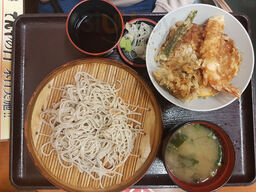 王ちゃんの中華 原宿店