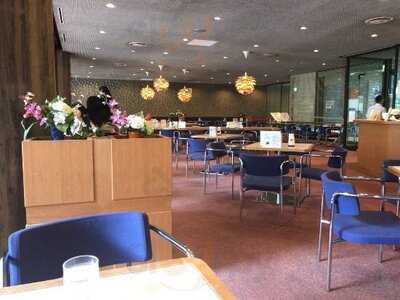 フェリカ 国会図書館内