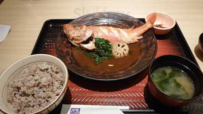 大戸屋  飯田橋店