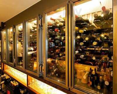 やきとり Wine 炭葡萄