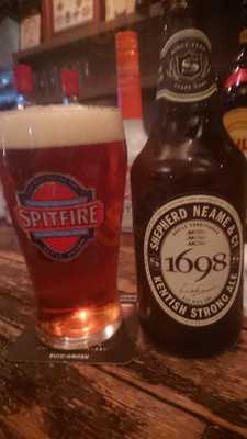 Lennon Bar，shibuya