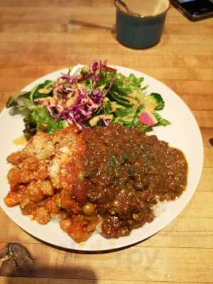 Ｄｉｎｉｎｇ ｃａｆｅ ｔｈｅａｔｅｒ