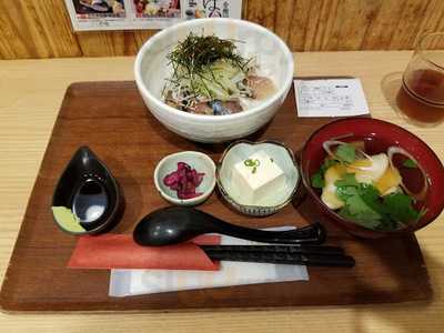 とろさば食堂