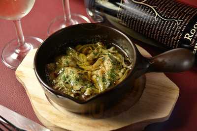 ワインバル ヤミツキ 神田