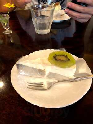 レピドールカフェ＆ワイン店