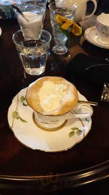 レピドールカフェ＆ワイン店