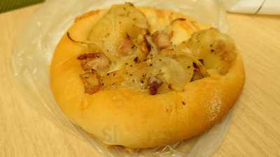 Lobros Cafe アトレ恵比寿店