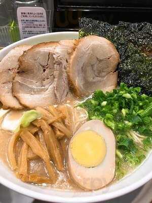 ぶたの旨味らーめん とんくる