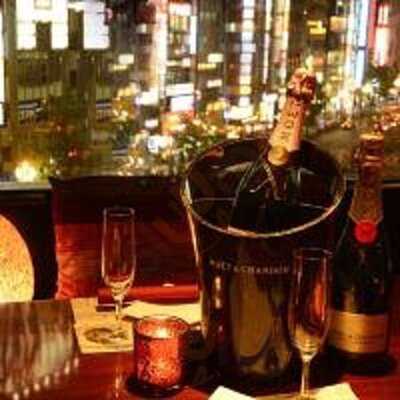 情緒 碧の竜宮 Kurage 渋谷駅前店