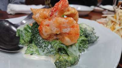 百年ワンタン上海バル 池尻大橋店