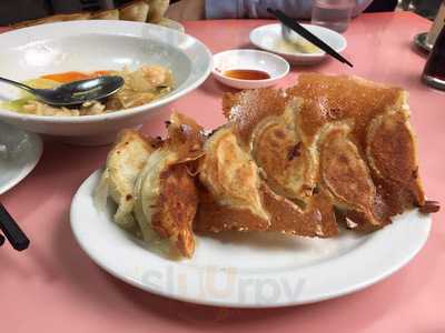 百年ワンタン上海バル 池尻大橋店