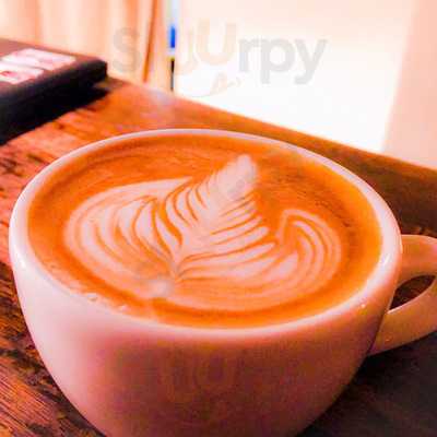 コンシールカフェ ミヤマスザカ