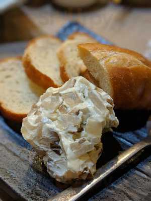 築地活鮮市場 丸の内南口店