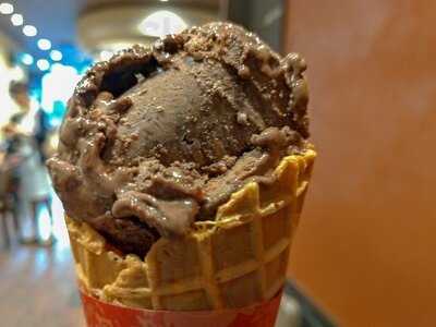 タリーズコーヒー 市ヶ谷店