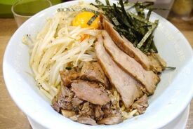 野郎ラーメン 中目黒店