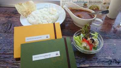 カフェ・ヒナタ屋