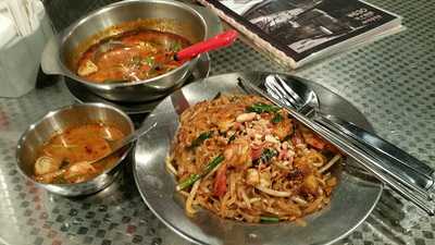 アジアご飯とお酒のお店 Shapla 神田店