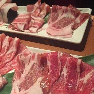 白金三代目 豚タツ