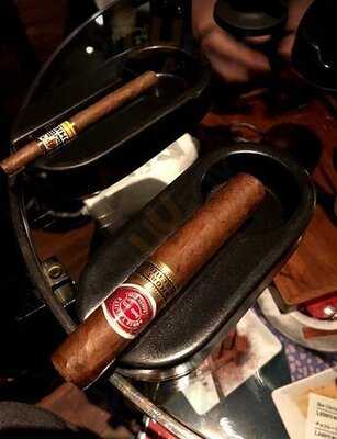 ル・コネスール 渋谷店