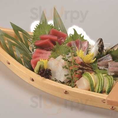 茶き茶き 飯田橋駅前