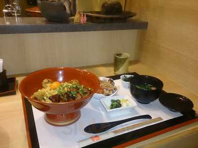 鳥しげ ルミネ荻窪店