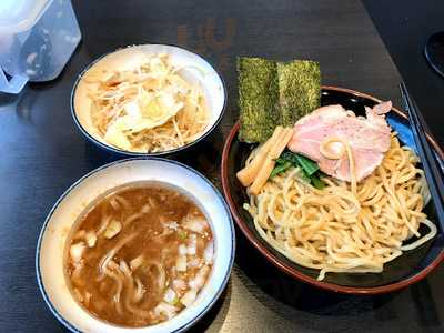 横浜家系ラーメン まくり家 祐天寺店