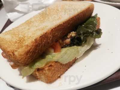 カフェ･ド･クリエ 渋谷桜丘スクエア店