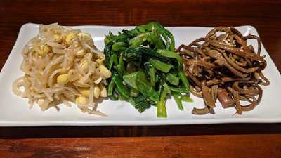 Korean Bistro＆ CafÉ Nyam²