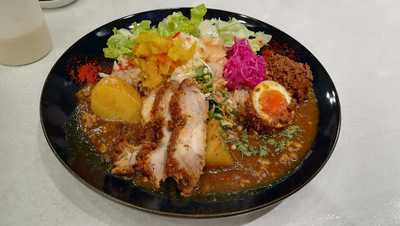 寝かせ玄米とカレー＆スパイスnuka 東急フードショーエッジ店