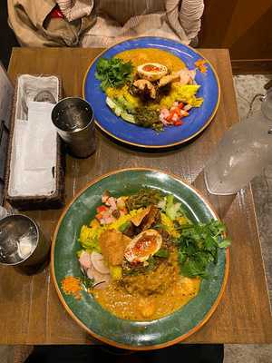 カレーショップ初恋＆スパイスバル キメラ