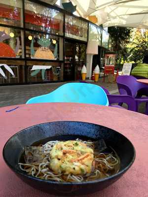 カフェ＆ベーカリー ぴっころ