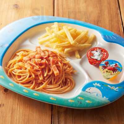 ゆであげパスタ石釜焼き上げピザ ラ パウザ 竹下通り店